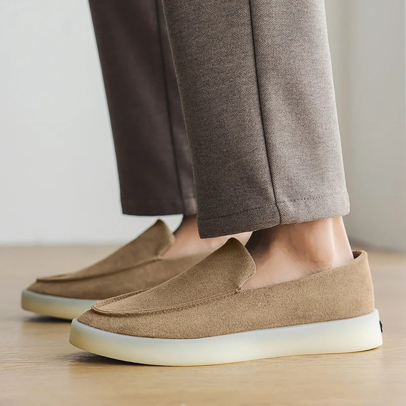 Klassische Business-Loafer aus Wildleder