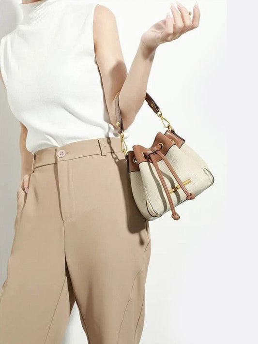 Kleine Leder-Bucket-Bag