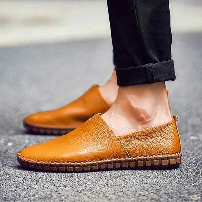 Elegante, atmungsaktive Loafers aus Leder