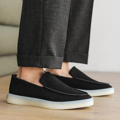 Klassische Business-Loafer aus Wildleder